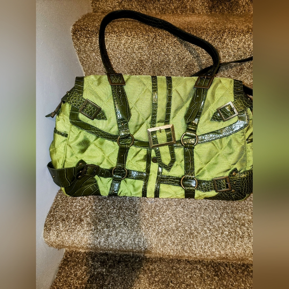 Suzanne Green Buckle Accent Travel Bag 16.5 X 12 X 6.5